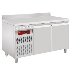 Table de travail refrigeree timbre positive ventilée 2 portes GN 1/1 260 L avec dosseret groupe a gauche