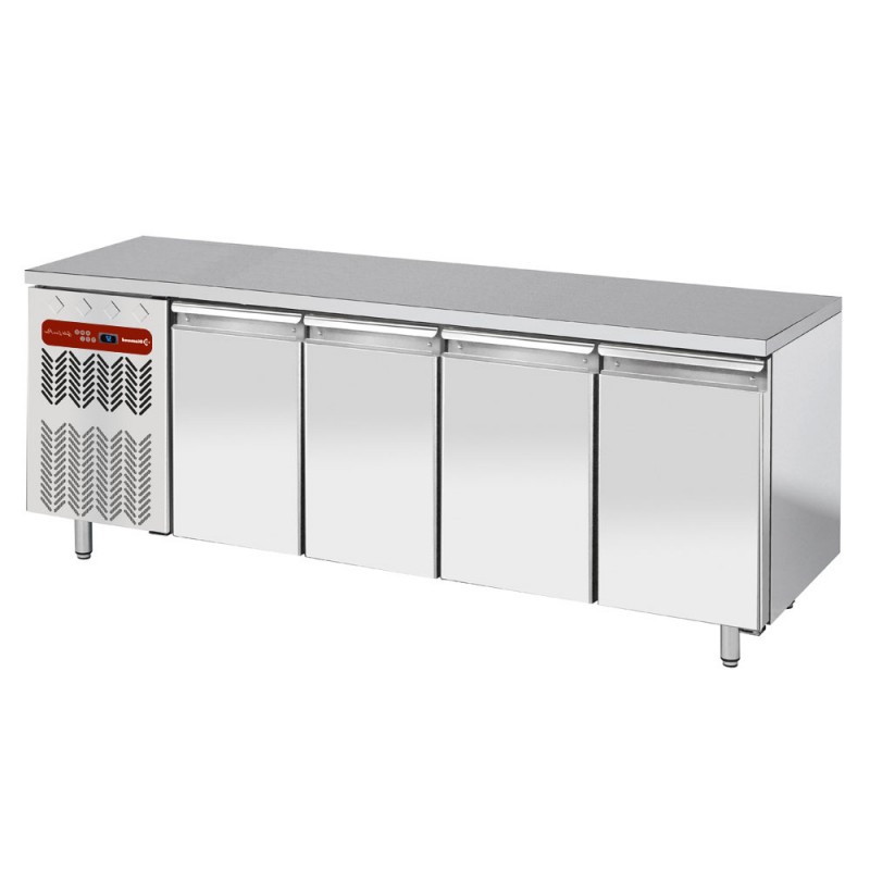 Table de travail refrigeree timbre positive ventilée 4 portes GN 1/1 550 L groupe à gauche